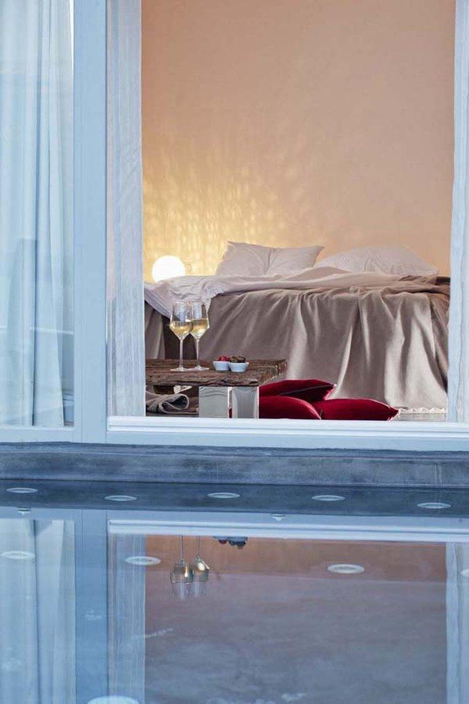 อันโดรนิส ฮันนีมูน Hotel ฟิรา ภายนอก รูปภาพ